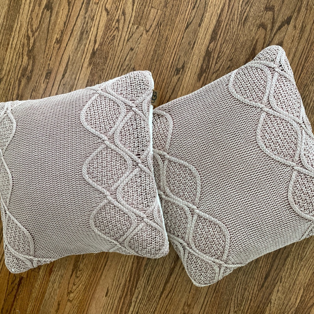 Ugg pillows - mauve and white fur